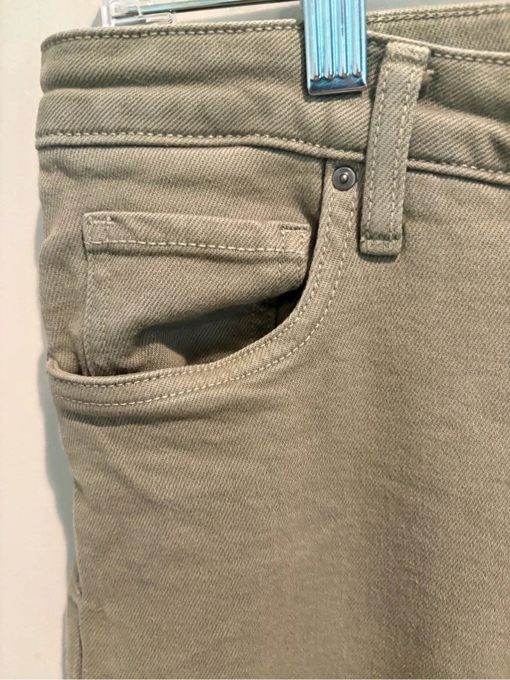 KUT from the Kloth Women’s Size 4 Olive Green Cropped Cuffed Pants